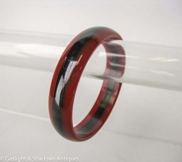 Red and Blue Bakelite Laminated Bracelet Vintage Bangle by Dombek